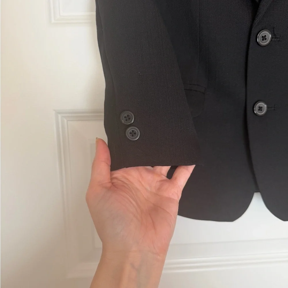 Boys Black Two-Button Blazer Suit Jacket Size 6